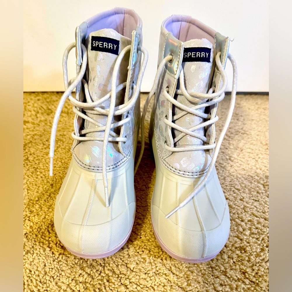 SPERRYS ANKLE DUCKBOOT NEW